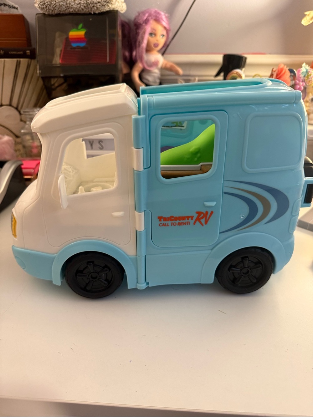 Fisher-Price Little People Disney Pixar Toy Story 4 Jessie’s Campground RV